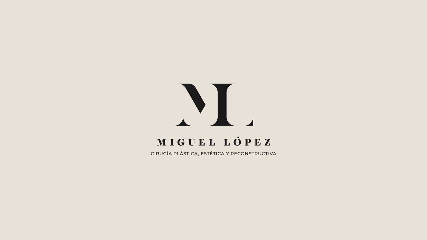 Logo completo de Miguel López